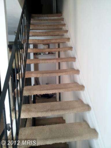 130 Daimler Dr unit 5, Capitol Heights, MD 20743 - photo 3