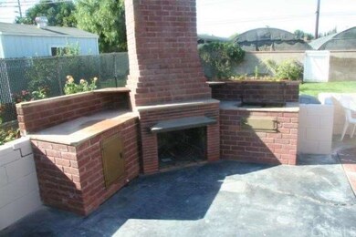 5007 Ashworth St, Lakewood, CA 90712 - photo 2