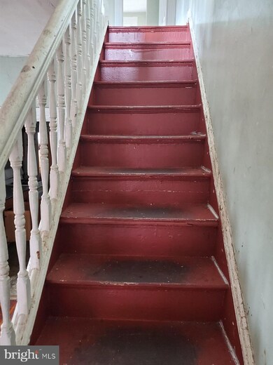 2812 E Madison St, Baltimore, MD 21205 - photo 3