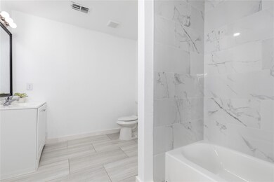 810 E Grand Ave, Whitewright, TX 75491 - photo 5