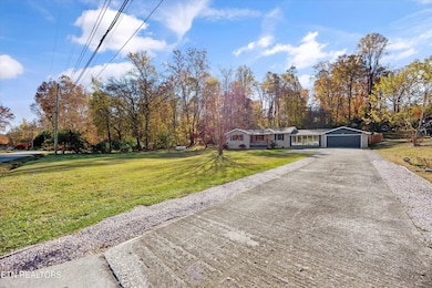 8237 Collier Rd, Powell, TN 37849 - photo 2