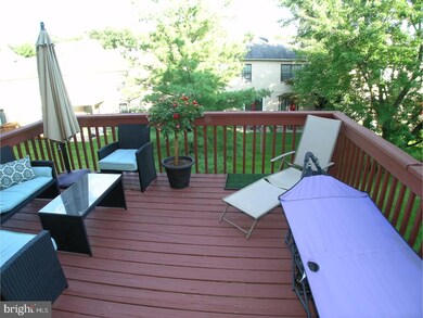 524 Canterbury Rd, Norristown, PA 19403 - photo 6