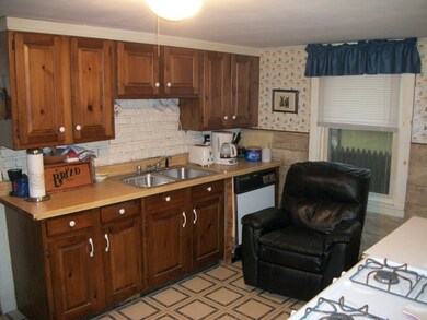 477 Summer St, Lynn, MA 01905 - photo 5