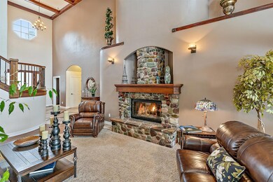 870 S Vannoy Creek Rd, Grants Pass, OR 97526 - photo 4