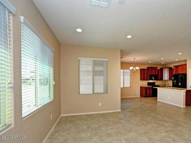 005_Living - Kitchen