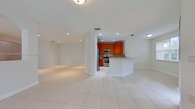 11229 NW 78th Ln, Doral, FL 33178 - photo 6