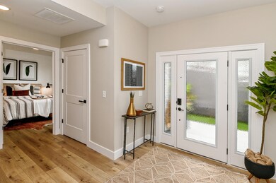 142 W 13th_05