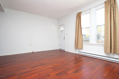 130 Center St, Slatington, PA 18080 - photo 2