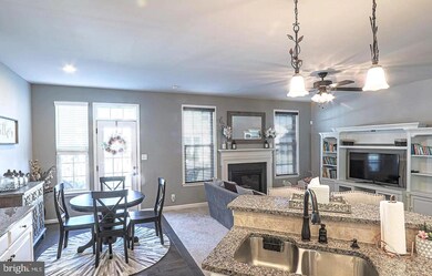 802 N Aikens Tavern Ct, Newark, DE 19702 - photo 4