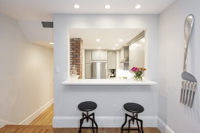 45 Saint Botolph St unit 201, Boston, MA 02116 - photo 5