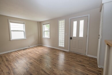 106 S Marshall Ave, Marshall, MI 49068 - photo 3