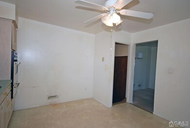 426 Winsor St, Bound Brook, NJ 08805 - photo 7