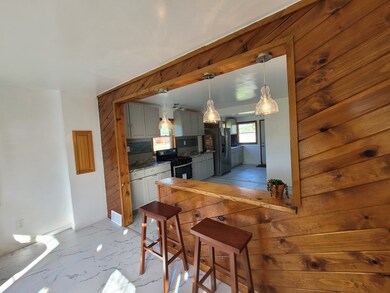 36177 N Green Bay Rd, Waukegan, IL 60087 - photo 4