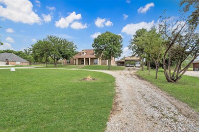 835 Trailwood Dr, Weatherford, TX 76085 - photo 4