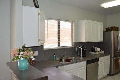 Open Kitchen