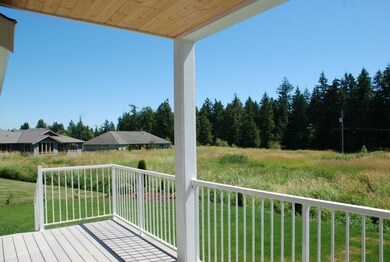 4363 Castlerock Dr, Blaine, WA 98230 - photo 2