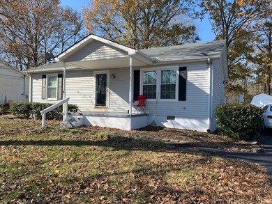 305 Wall St, Shelbyville, TN 37160 - photo 2