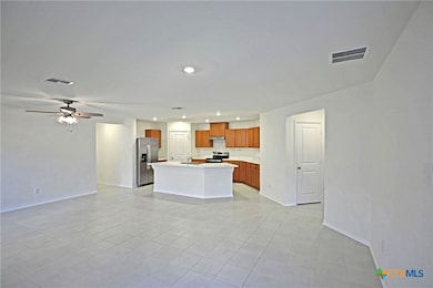 512 Dakota Creek, Canyon Lake, TX 78130 - photo 6