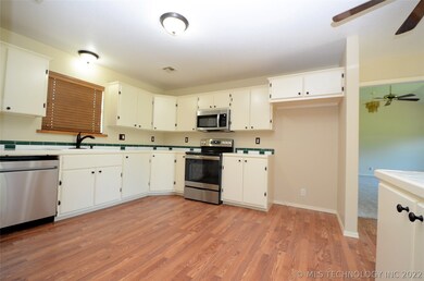 New Stainless steel appliances