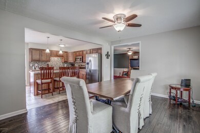 501 Harrison Cir, Mount Washington, KY 40047 - photo 7