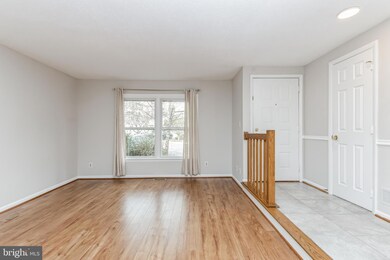 1624 Oak Spring Way, Reston, VA 20190 - photo 4