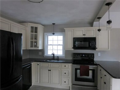 94 Lexington Ave, West Warwick, RI 02893 - photo 3