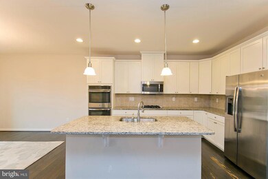 100 Atlantis Ln, Lake Frederick, VA 22630 - photo 6