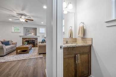 21519 Oconnor Way unit 2, Bend, OR 97701 - photo 5