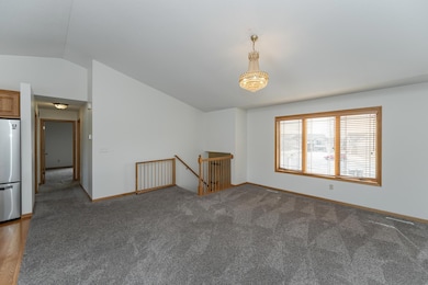 4633 Banff Ln NW, Rochester, MN 55901 - photo 5