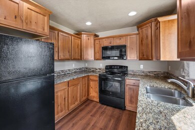 8811 N Elm St, Spokane, WA 99208 - photo 6