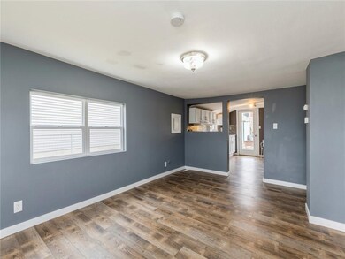 508 S 8th Ave E, Newton, IA 50208 - photo 5