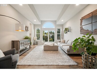 2378 Falcon Dr, West Linn, OR 97068 - photo 5