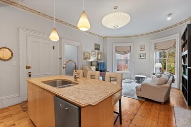 31 Upton St unit 2, Boston, MA 02118 - photo 5