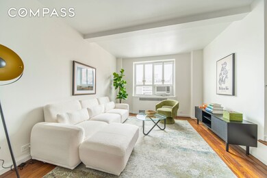 Kensington House unit 1208, New York, NY 10011 - photo 2