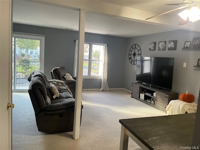 51 Rocky Point Yaphank Rd unit 2, Rocky Point, NY 11778 - photo 3