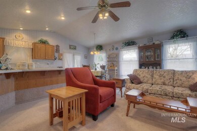 1007 Augusta Dr, Nampa, ID 83686 - photo 5