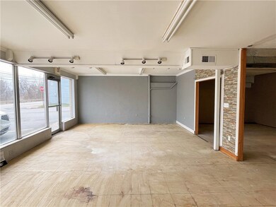 101 Mcgovern Blvd, Glenwillard, PA 15046 - photo 2