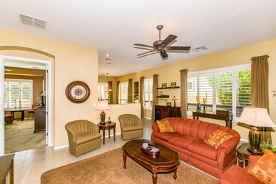 07 Family Room