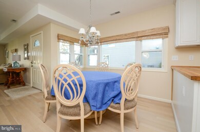 3813 Middle River Ave, Middle River, MD 21220 - photo 6