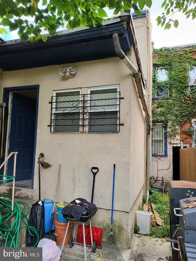 559 Royden St, Camden, NJ 08103 - photo 5