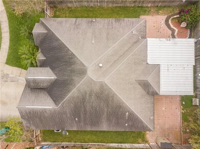 920 Lion Dr, Pharr, TX 78577 - photo 6