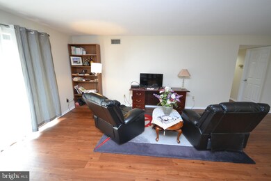 2901 Fallstaff Rd unit 503, Baltimore, MD 21209 - photo 5