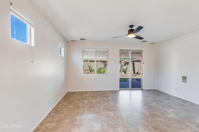 17366 W Fetlock Trail, Surprise, AZ 85387 - photo 3