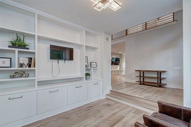 58 Sugarberry Cir, Houston, TX 77024 - photo 7