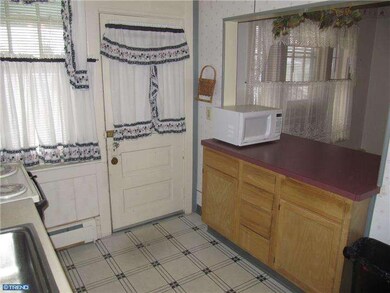 825 Main St, Shoemakersville, PA 19555 - photo 6