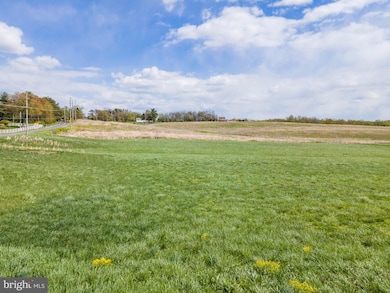 12002 Prices Distillery Rd, Damascus, MD 20872 - photo 3