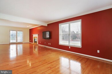 19242 Olde Waterford Rd, Hagerstown, MD 21742 - photo 4