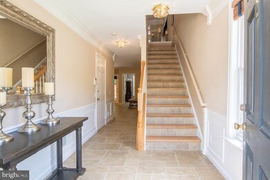 5441 Summer Leaf Ln, Alexandria, VA 22312 - photo 3