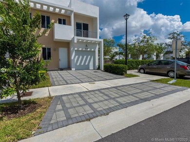 10235 NW 72nd St, Doral, FL 33178 - photo 4
