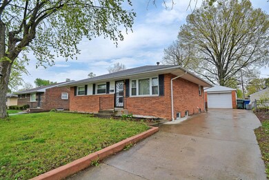 1236 Elaine Rd-1